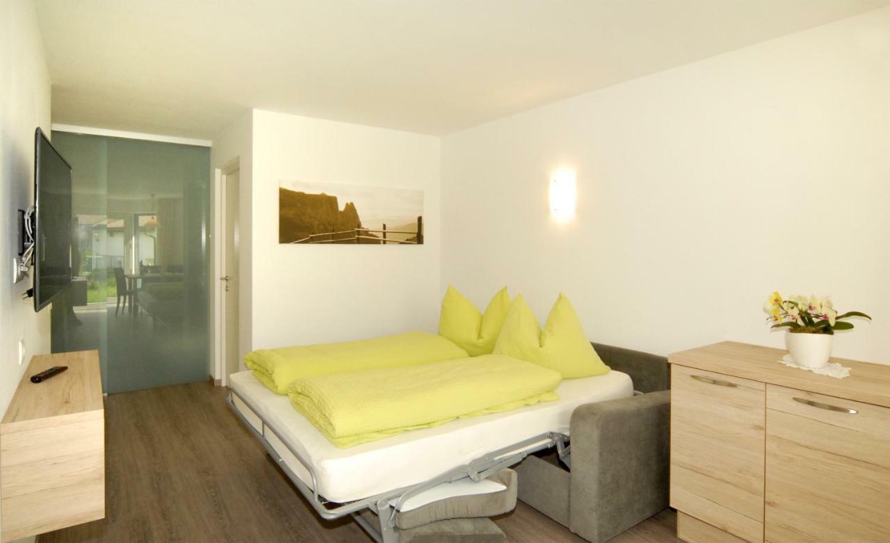Appartment Charly Сиуси Екстериор снимка